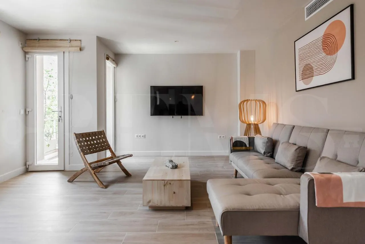 Idyllic And Spacious Apartment With Parking - Center By Rems Malaga