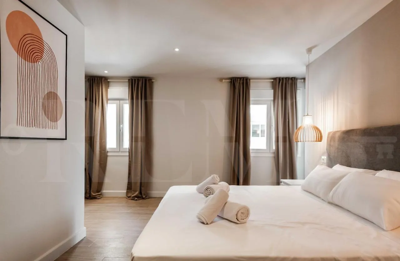Idyllic And Spacious Apartment With Parking - Center By Rems Malaga