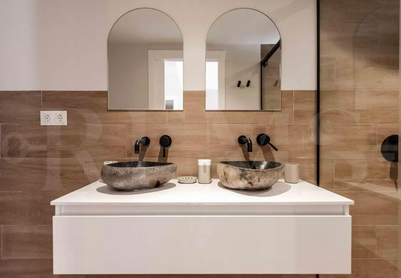 Idyllic And Spacious Apartment With Parking - Center By Rems Malaga