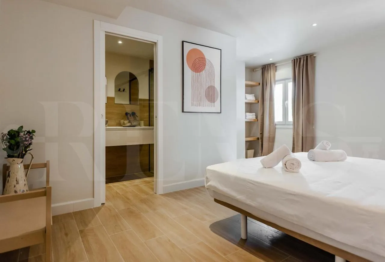 Idyllic And Spacious Apartment With Parking - Center By Rems Malaga