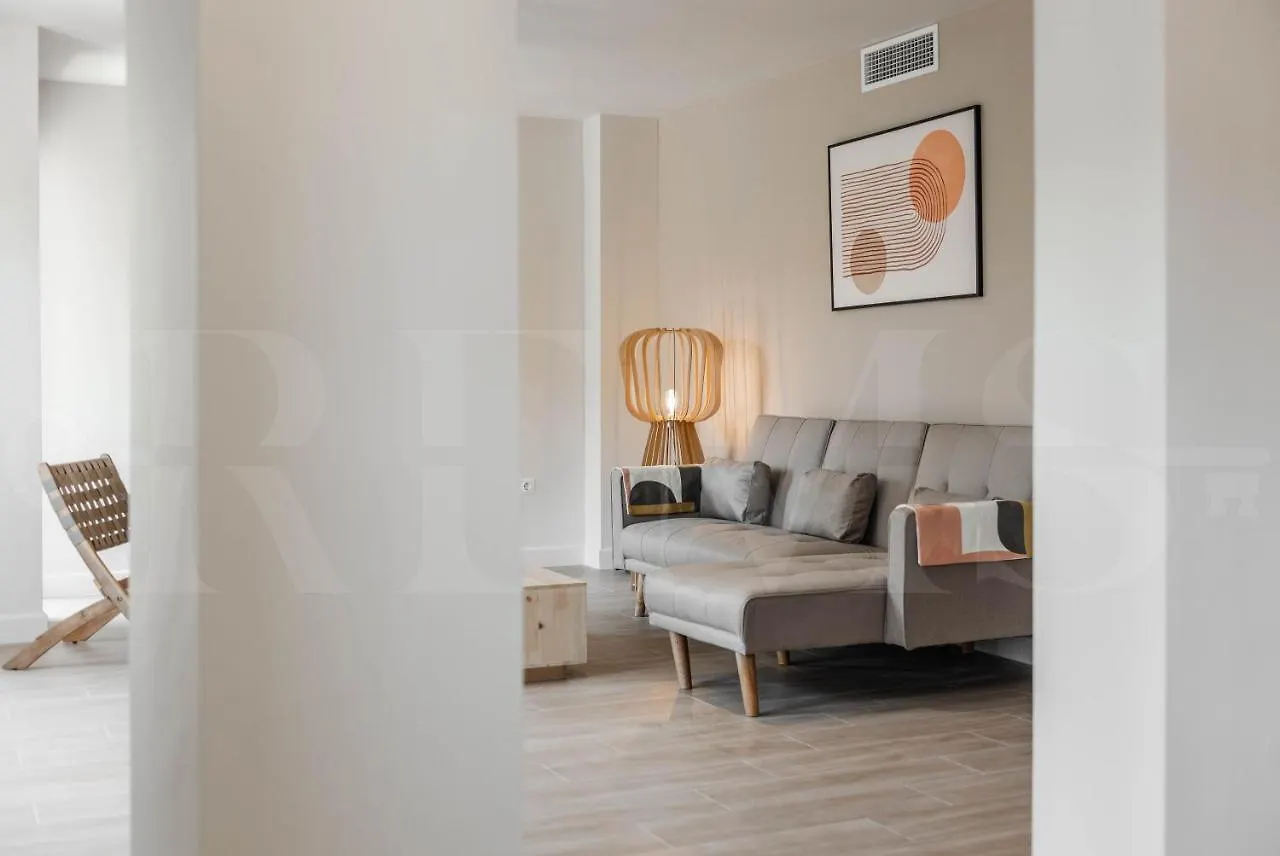 Idyllic And Spacious Apartment With Parking - Center By Rems Malaga Spain